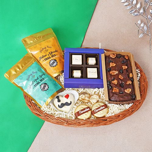 Sweet Surprises N Chocolate Delights Hamper