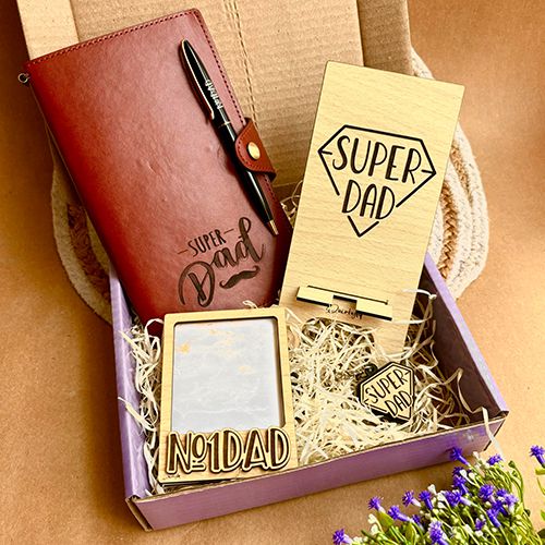 Special Fathers Day Keepsakes Gift Box