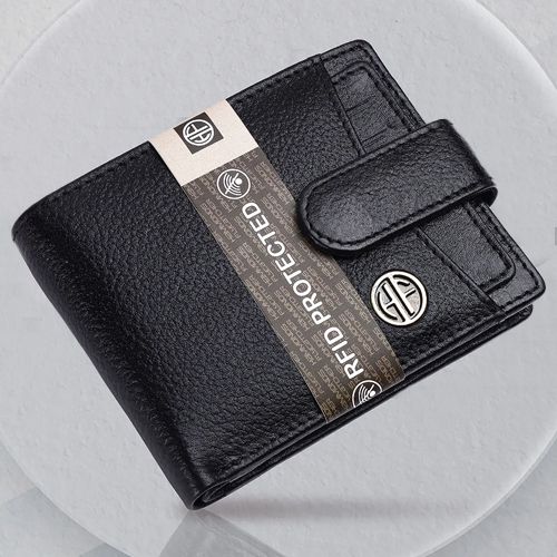 Attractive RFID Protected Leather Mens Wallet